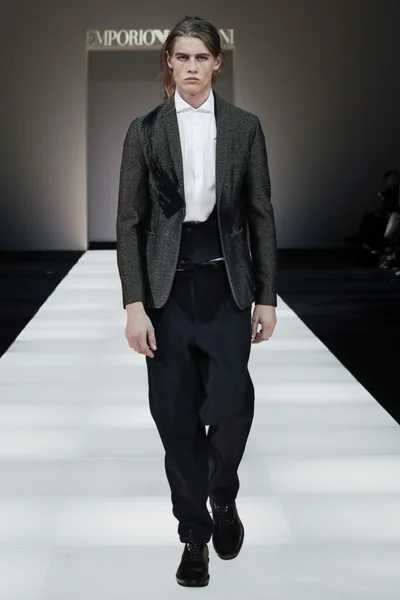 Look 68